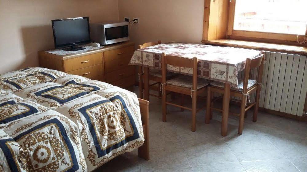 Ferienwohnung Casa Norberto Livigno Exterior foto